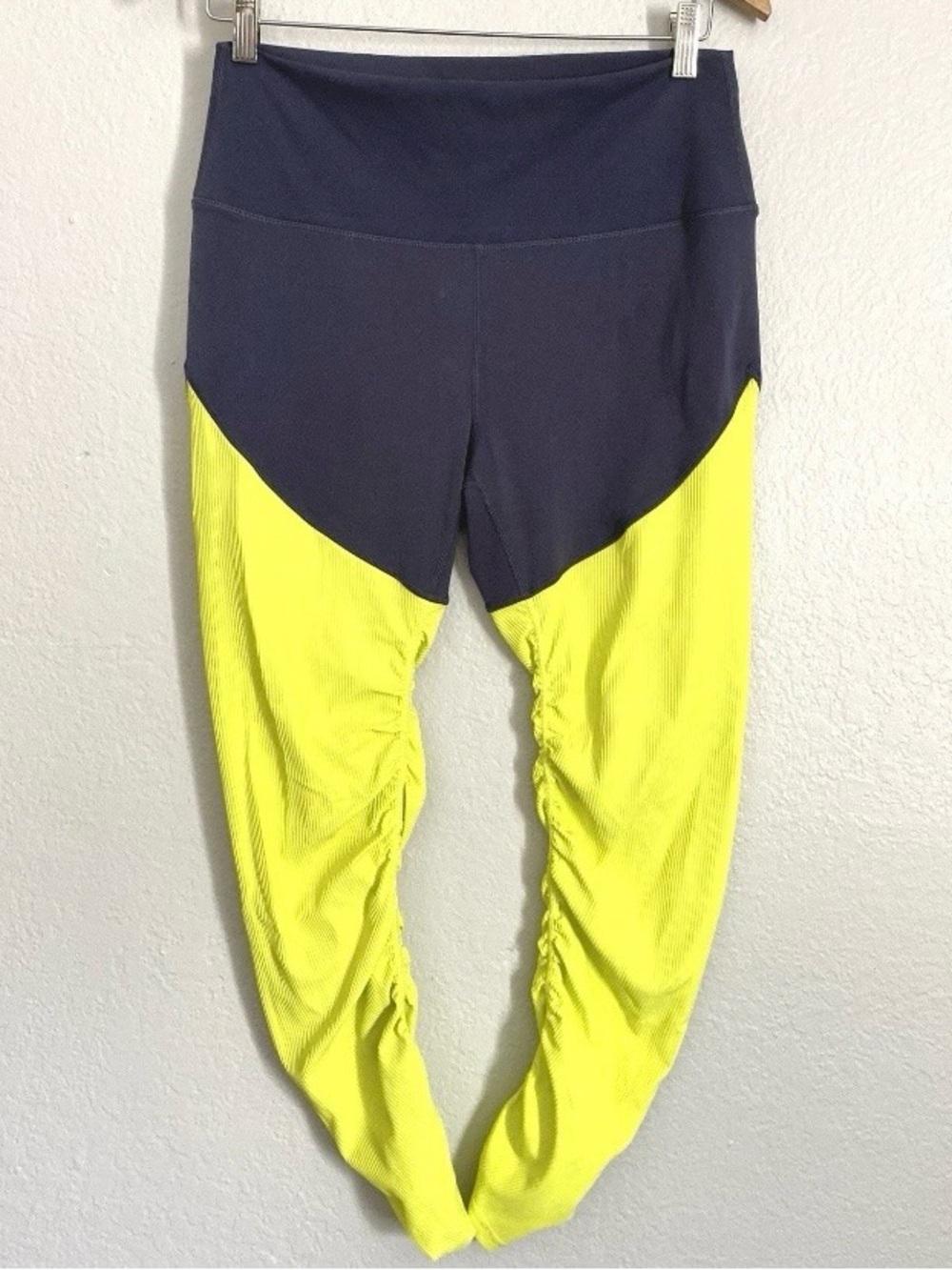 Zyia Active Leggings Women’s 12 Neon Yellow & Gray Hi-Rise Ribbed Running Gym